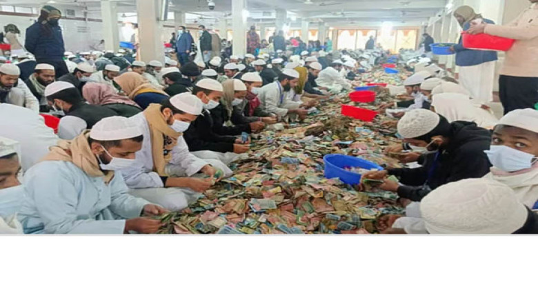 কিশোরগঞ্জে পাগলা মসজিদের দানবাক্সে ৩৫ বস্তা নগদ ও মূল্যবান স