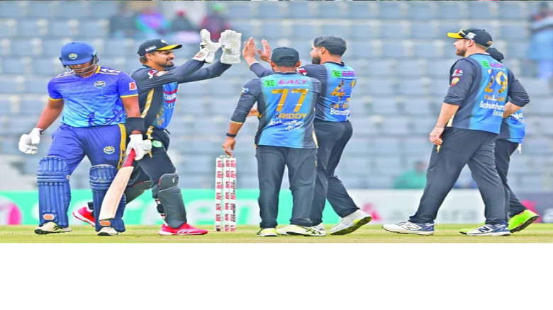 চট্টগ্রামকে হেসে-খেলে হারিয়ে দাপুটে সূচনা রংপুরের