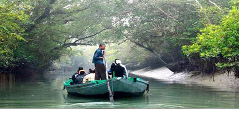 সুন্দরবনে পর্যটন কার্যক্রম স্থবির, বিপাকে পর্যটকরা