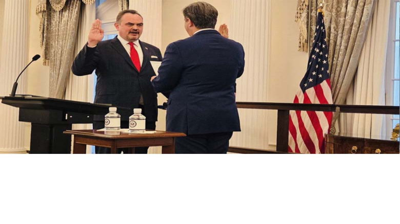 বাংলাদেশের জন্য দায়িত্ব নিতে শপথ নিলেন নতুন মার্কিন রাষ্ট্রদ