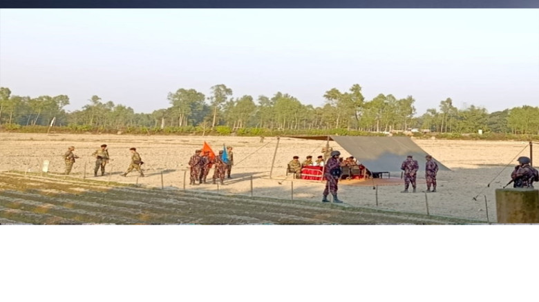 ফুলবাড়ী সীমান্তে উচ্চ পর্যায়ের বিজিবি বিএসএফ পতাকা বৈঠক,নতুন