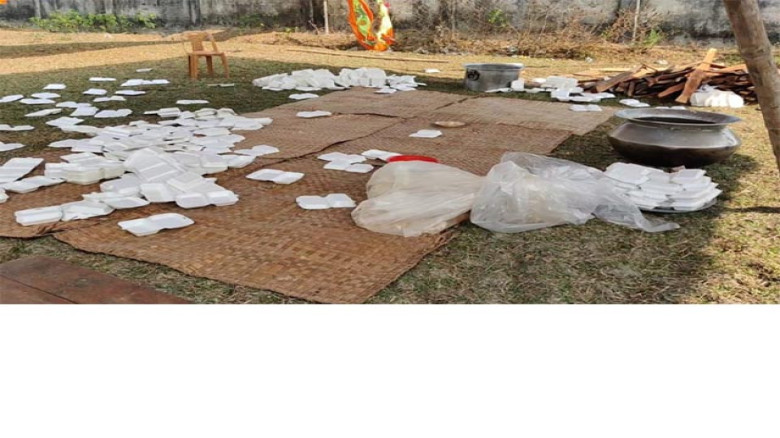 মোংলায় স্বতন্ত্র প্রার্থীর দোয়া মাহফিলে হামলা, খাবার লুট ও আ