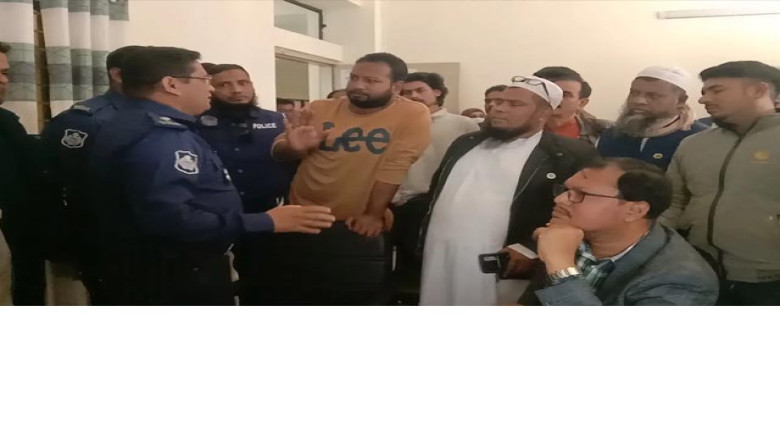 স্বাস্থ্য কমপ্লেক্সে উত্তেজনা: যোগদান না করেই ফিরে গেলেন বদল