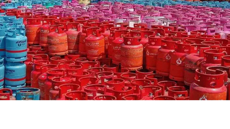 জ্বালানি খাতে সংকোচন, প্রবৃদ্ধির ওপর বাড়ছে চাপ...