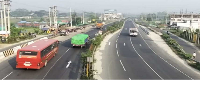 চলন্ত বাসেই নৃশংসতা, ঢাকা–টাঙ্গাইল মহাসড়কে থামছে না অপরাধ