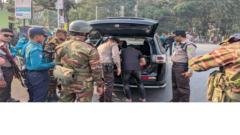 ত্রয়োদশ জাতীয় নির্বাচন সামনে রেখে চট্টগ্রামে যৌথবাহিনীর তল্লাশি অভিযান জোরদার...