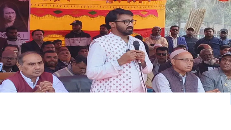 ‘আমাকে নিয়ে নিউজ হলে মন্তব্য নিতে হবে’ -রাশেদ খাঁন