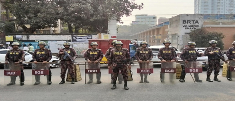 আইনশৃঙ্খলা রক্ষায় মিরপুরে নামল বিজিবি