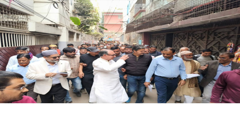 নির্বাচনে পক্ষপাতের অভিযোগ তুলে গণসংযোগে বিএনপি নেতা মির্জা 