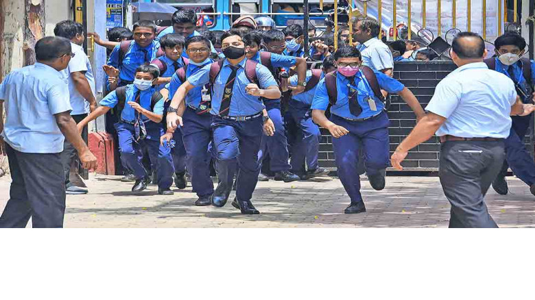 জাতীয় নির্বাচন উপলক্ষে টানা চার দিনের ছুটি ঘোষণা