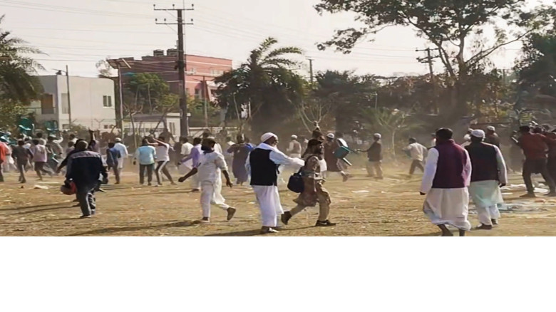 ঝিনাইগাতীতে নির্বাচনী অনুষ্ঠানে চেয়ার বসানো নিয়ে বিএনপি-জামা