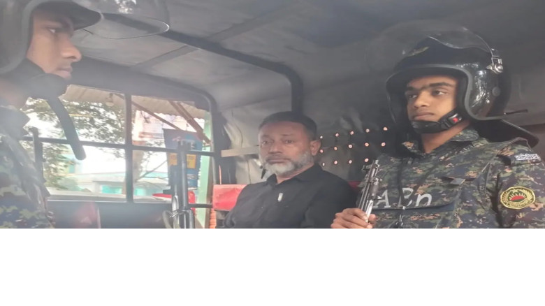 কুমিল্লার মেঘনায় ভোটকেন্দ্রে অনিয়ম, বিএনপির দুই নেতাকে আটক