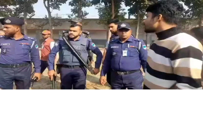 ভোটকেন্দ্রে পুলিশকে অপমান, সশ্রম কারাদণ্ড ও জরিমানা