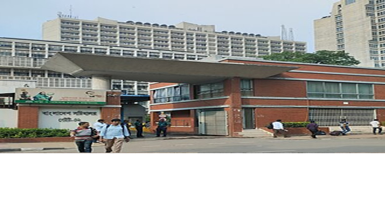 মন্ত্রিপরিষদ সচিবের নিয়োগ বাতিল নিয়ে অন্তর্বর্তী সরকারের ব্য