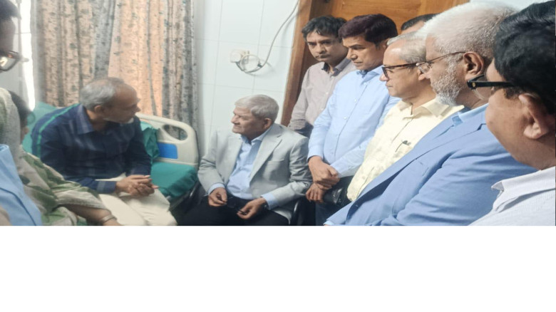 বিএমইউতে ডা. রফিকুল ইসলামের খোঁজ নিলেন বিএনপি মহাসচিব