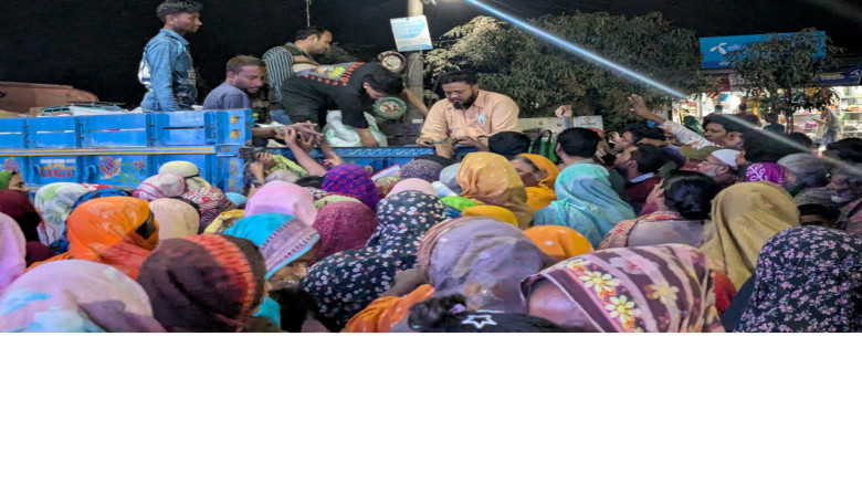 রমজান সামনে রেখে জয়পুরহাটে টিসিবির বিক্রি কার্যক্রম শুরু