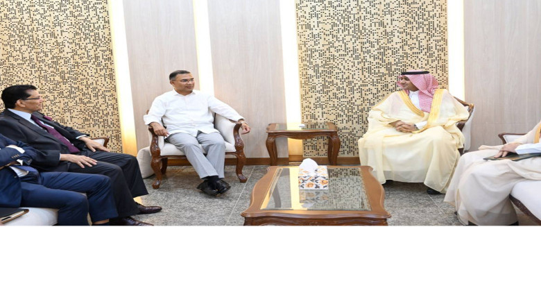 ঢাকায় প্রধানমন্ত্রী ও সৌদি রাষ্ট্রদূতের মধ্যস্থ সাক্ষাৎ