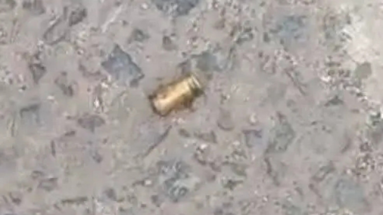 বিকাশ এজেন্টের বুকে পিস্তল ঠেকিয়ে ২.৯২ লাখ টাকা ছিনতাই