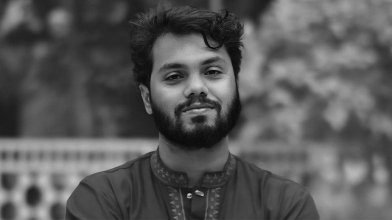 ঢাবির মাস্টার্স পরীক্ষায় ওসমান হাদিকে নিয়ে প্রশ্ন ঘিরে আলোচন