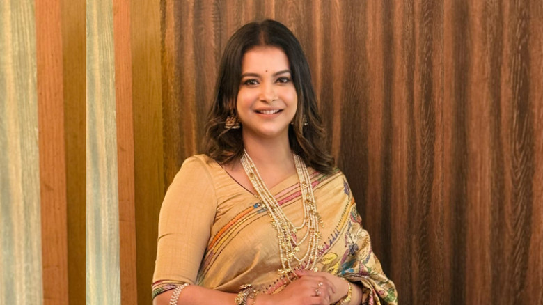 আইনশৃঙ্খলা বাহিনীর আচরণ নিয়ে প্রশ্ন তুললেন শবনম ফারিয়া