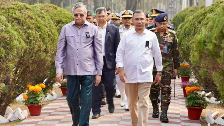 প্রধানমন্ত্রী হিসেবে শপথ নেওয়ার পর রাষ্ট্রপতির সঙ্গে তারেক র