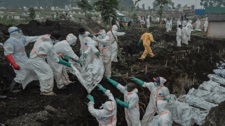 উভিরায় দুটি গণকবর, উদ্ধার ১৭১ মরদেহ