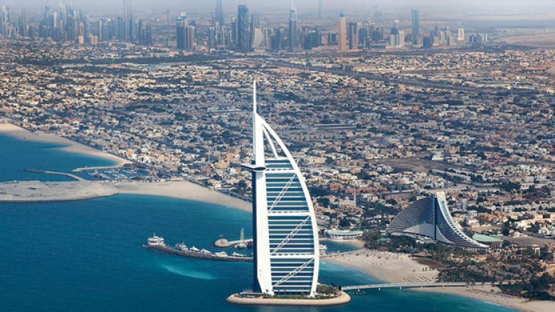 গালফের নিরাপত্তা সংকট, দুবাইয়ে ভয়াবহ বিস্ফোরণ