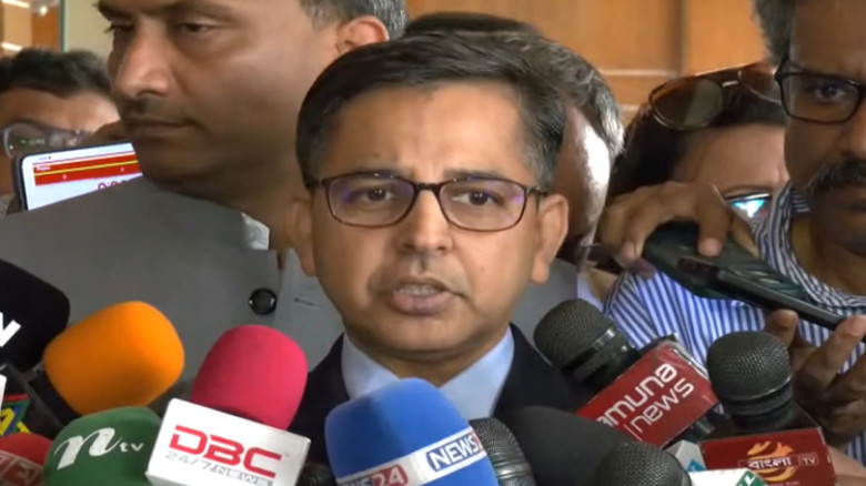 ভারত-বাংলাদেশ ভিসা কার্যক্রম শিগগিরই স্বাভাবিক হবে: প্রণয় ভ