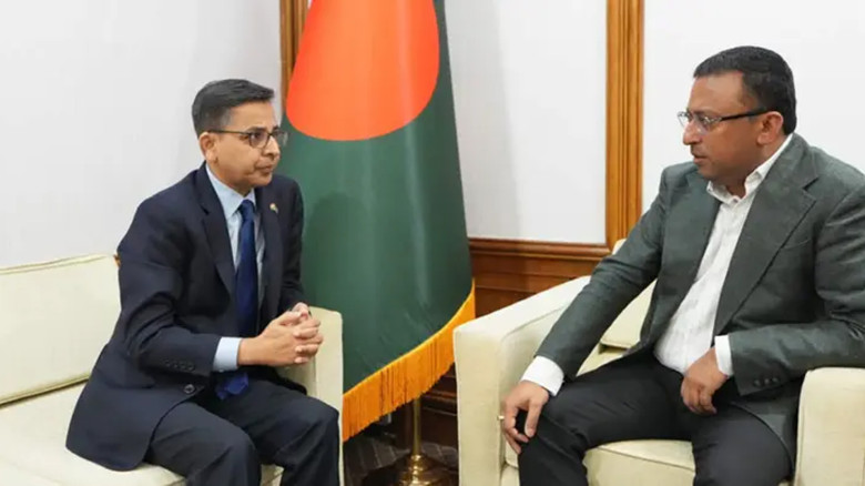 পররাষ্ট্র উপদেষ্টার সঙ্গে ভারতীয় হাইকমিশনারের বৈঠক
