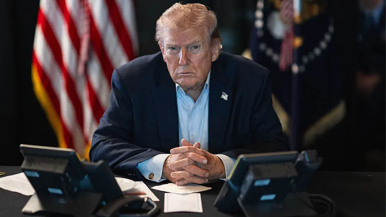 ইরানের ‘নিঃশর্ত আত্মসমর্পণ’ চান ট্রাম্প