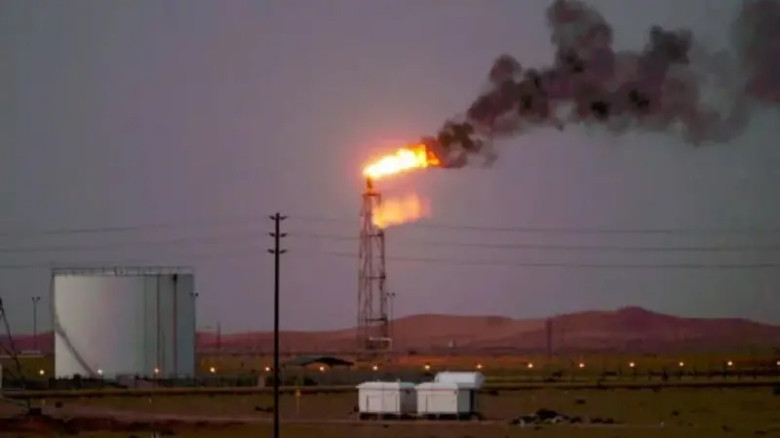 প্রথমবার সৌদির তেলের খনিতে ইরানের ড্রোন হামলা ব্যর্থ