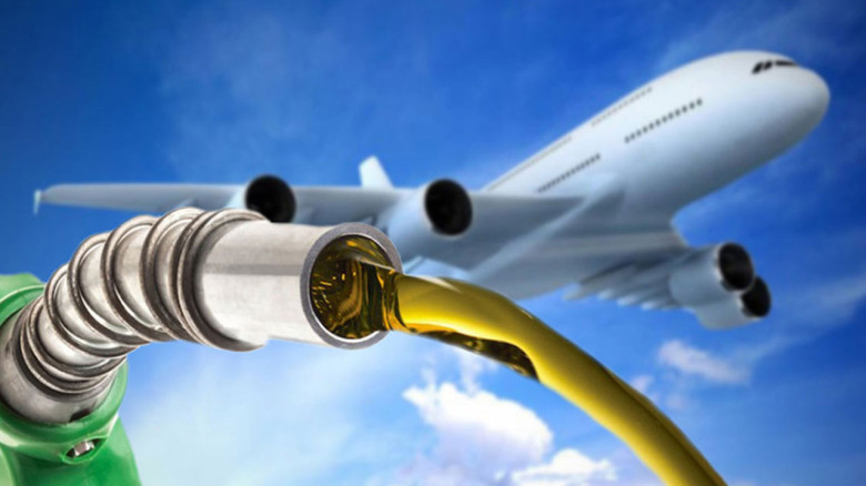 জ্বালানি অস্থিরতার মধ্যে বাড়ল জেট ফুয়েলের দাম