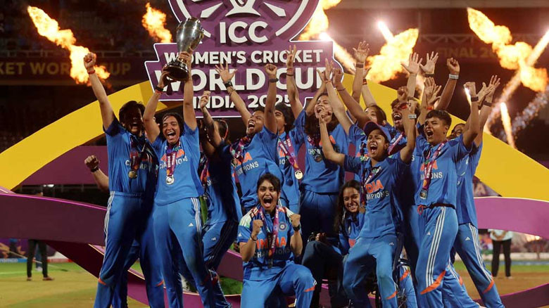 বিধ্বংসী ব্যাটিংয়ে নিউজিল্যান্ডকে উড়িয়ে টানা দ্বিতীয় বিশ্বচ্