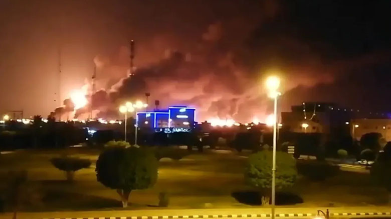 সৌদিতে ক্ষেপণাস্ত্র হামলা, বাংলাদেশিসহ নিহত ২