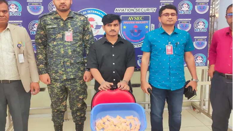 সৌদি যাওয়ার পথে বিমানবন্দরে ধরা, ব্যাগে মিলল ৪,৩৬৪ পিস ইয়াবা