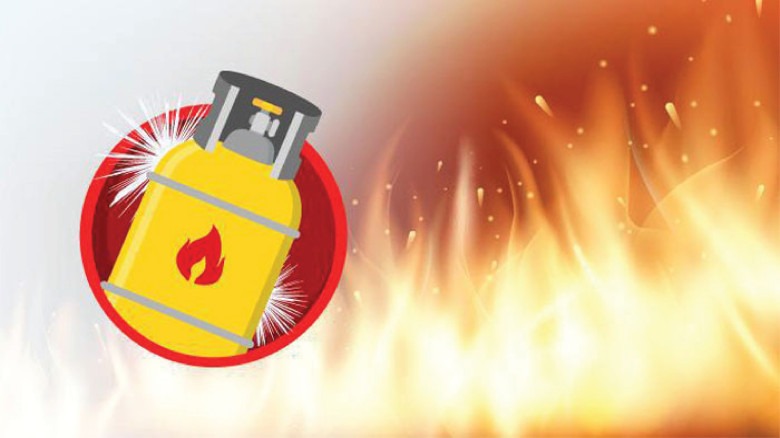 ধামরাইয়ে গ্যাস বিস্ফোরণে স্বামী-স্ত্রী দগ্ধ, স্ত্রীর অবস্থা 