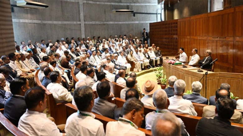 জাতীয় সংসদ ভবনে শুরু সরকারদলীয় সংসদীয় দলের বৈঠক