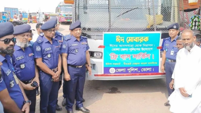 ঈদযাত্রায় ভোলায় পুলিশের ফ্রি বাস ও মেডিক্যাল টিম