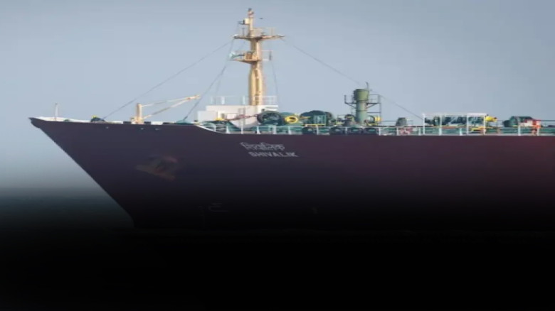 হরমুজ সংকট: ট্যাংকার ফেরতের শর্তে নিরাপত্তা দিতে চায় ইরান