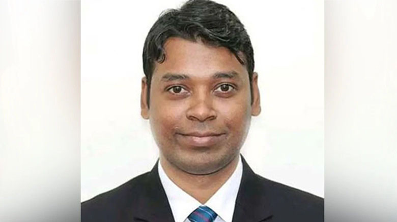 সামাজিক মাধ্যমে আলোড়ন, প্রশাসনিক সিদ্ধান্তে ইউএনও বদলি