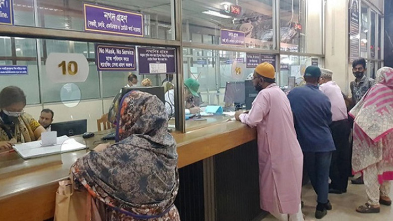 ছুটির মধ্যেও শিল্পাঞ্চলে ব্যাংকিং কার্যক্রম চালু