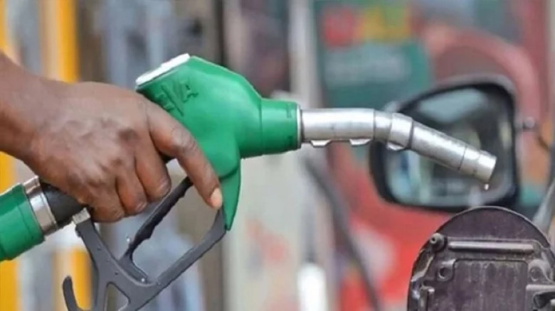 সরাসরি ক্রয়ে ৩ লাখ টন ডিজেল আনছে সরকার