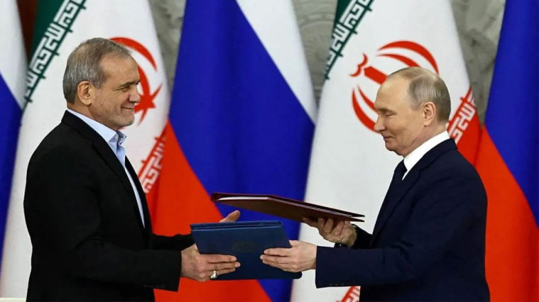 ইরান যুদ্ধ ও জ্বালানি সংকটে লাভবান হচ্ছে রাশিয়া?