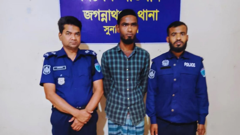 চাঁদা না পেয়ে মুক্তিযোদ্ধার বাড়িতে ভাঙচুর-লুটপাট, গ্রেপ্তার 