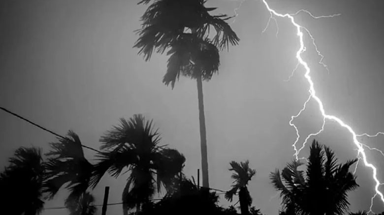 দেশের ওপর কালবৈশাখী ও বজ্রপাতের সতর্কবার্তা