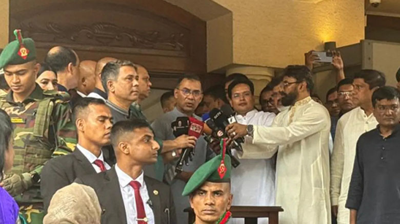 প্রত্যাশিত দেশ গড়তে সবার সহযোগিতা চান প্রধানমন্ত্রী