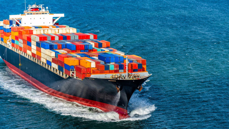 হরমুজ প্রণালিতে পাকিস্তানের তেলবাহী জাহাজ আটক করল ইরান