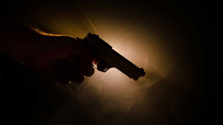 চিতলমারীতে বাড়িতে ঢুকে যুবককে গুলি করে হত্যা