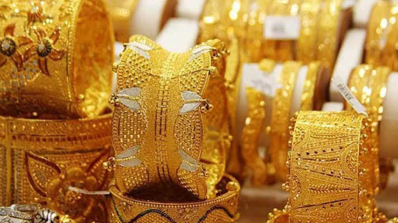 ফের কমলো সোনার দাম, ভরিতে কমেছে ৬ হাজার ৫৯০ টাকা
