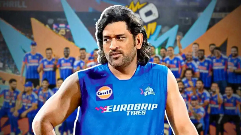 ধোনির আরও ১০ বছর খেলা উচিত: যোগরাজ সিংয়ের বিস্ফোরক মন্তব্য